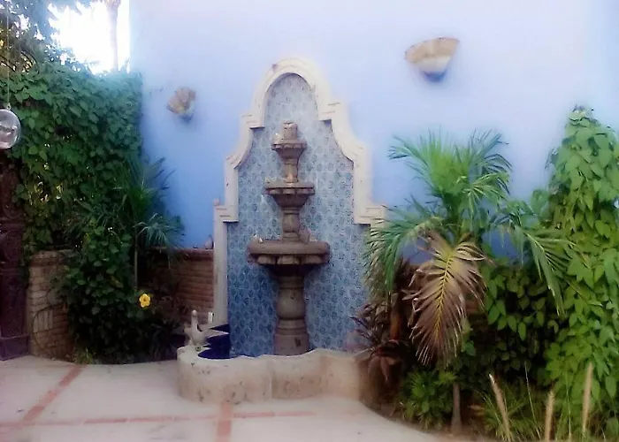 El Encanto & Hotel