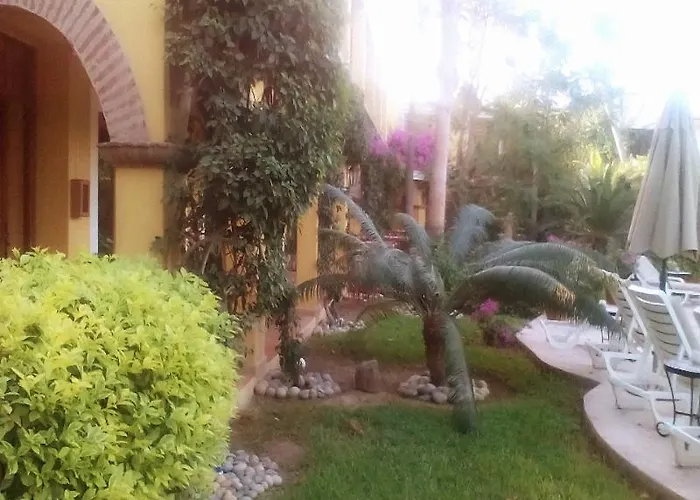 El Encanto & Hotel 4*